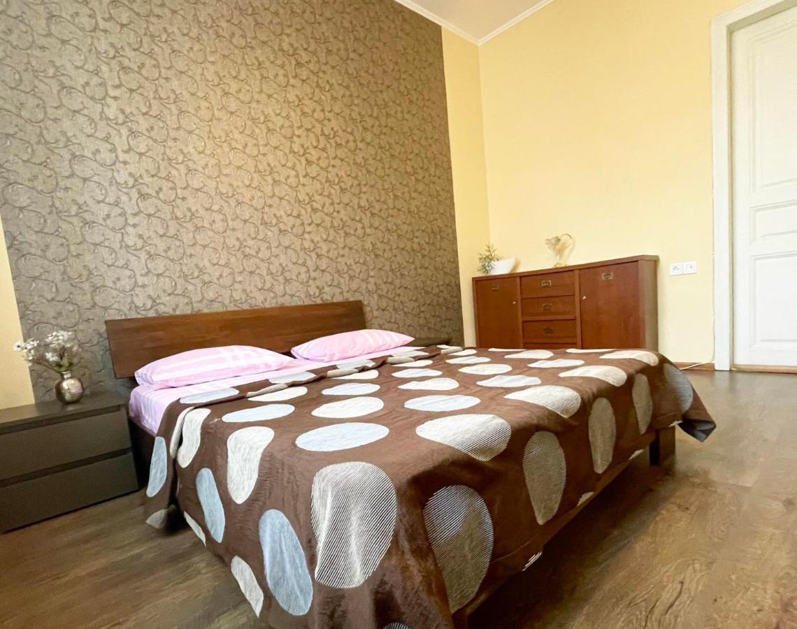 Крехівська 5,Апартаменти В Центрі, Дві Спальні Lviv Exterior foto