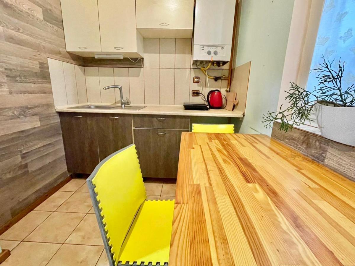Крехівська 5,Апартаменти В Центрі, Дві Спальні Lviv Exterior foto